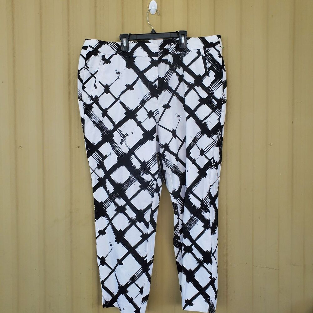 Lane Bryant The Lena Moderately Curvy Slightly Tapered Pants size 22 ankle